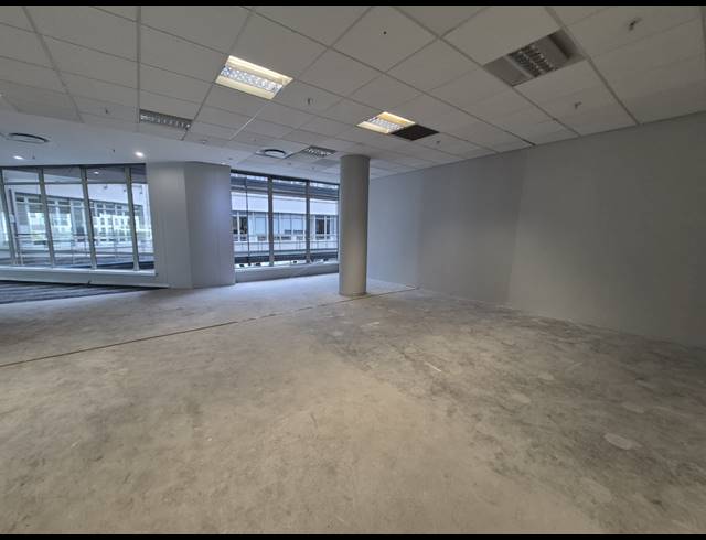 835M² OFFICE TO LET IN SANDTON CENTRAL